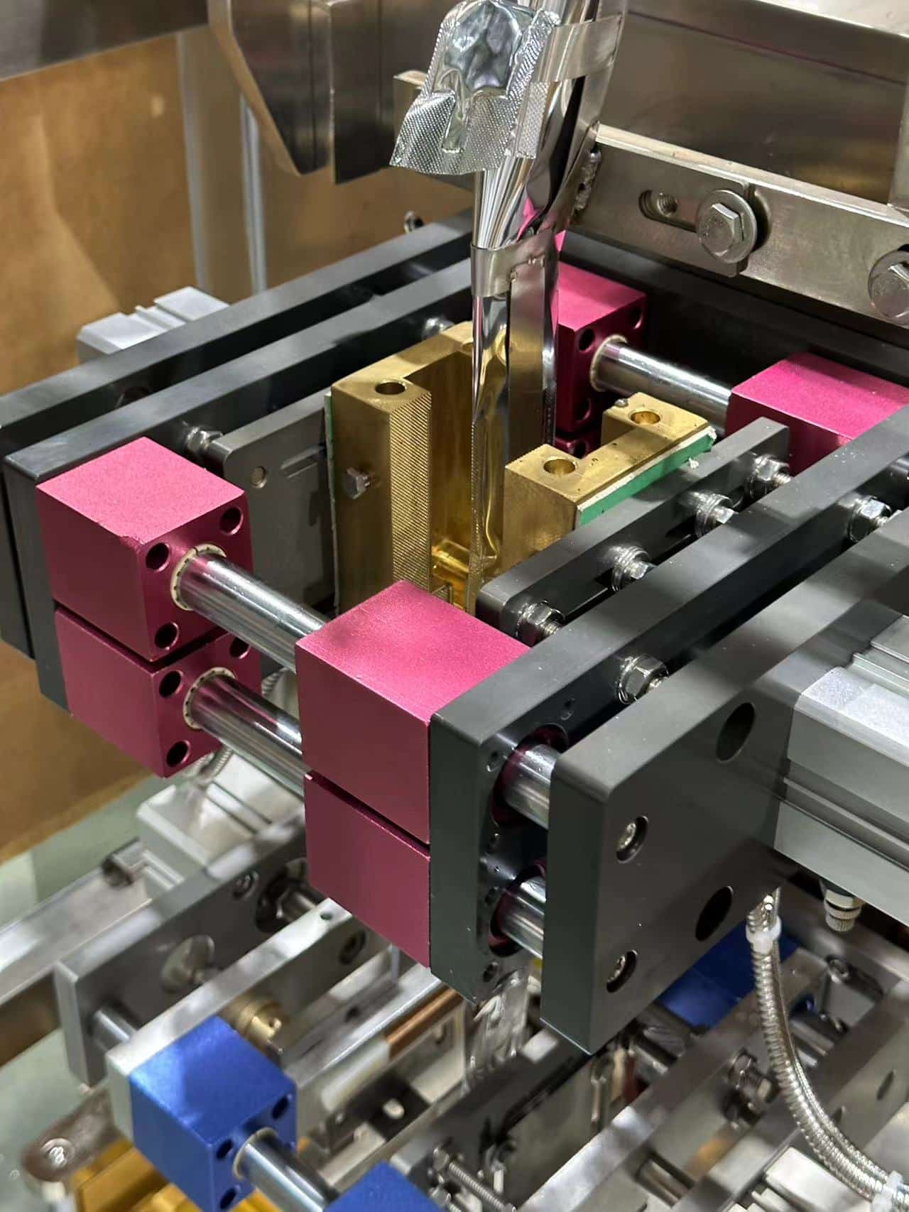 Pouch Packing Machines